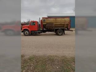 1996 International 4900