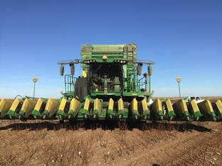 2023 John Deere CS770