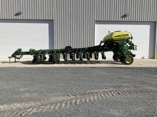 2013 John Deere 1770NT CCS