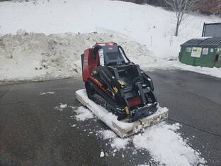 2025 Toro DINGO TX1000W TURBO