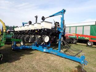 Kinze 3500