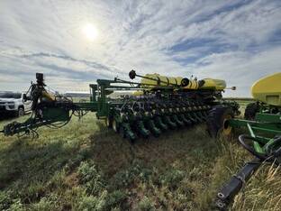 2017 John Deere DB60