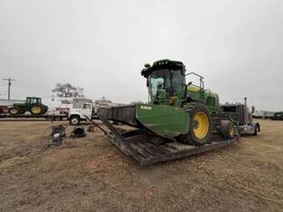 2023 John Deere W235