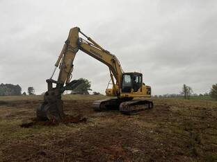 2009 Komatsu PC210 LC-8