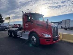 2022 Peterbilt 579