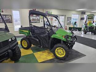 2025 John Deere XUV 590M