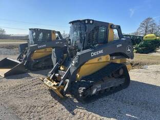 2022 John Deere 333G