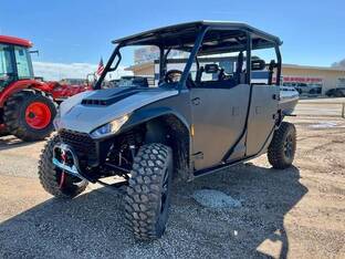 2025 Segway Powersports UT10 P Crew Light Gray & Black