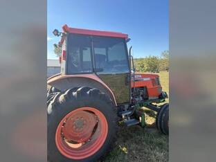2005 Kubota M6800