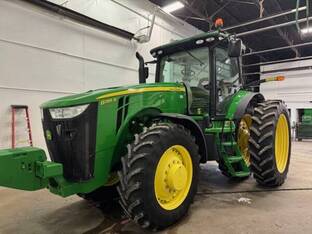 2011 John Deere 8285R