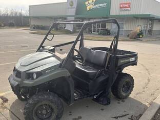 2018 John Deere XUV590E