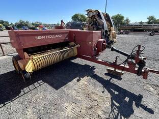 1995 New Holland 580