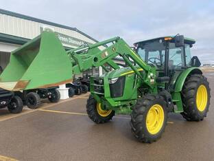 2022 John Deere 5100E