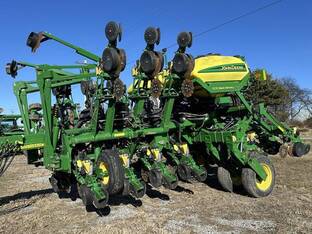 2013 John Deere 1790