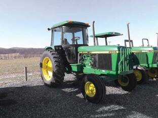 John Deere 2955
