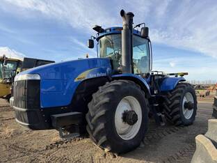 2009 New Holland T9040