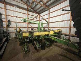 2005 John Deere 1760