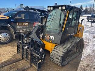 JCB 3TS-8T
