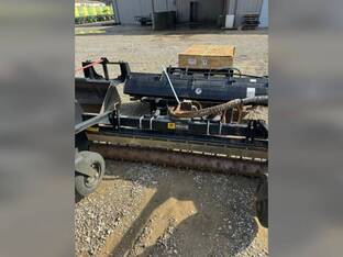 2023 John Deere PR84B