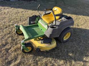 2015 John Deere Z425