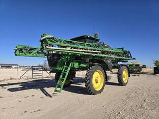 2020 John Deere R4044