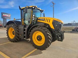 2026 JCB Fastrac 8330