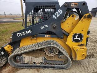 2023 John Deere 317G