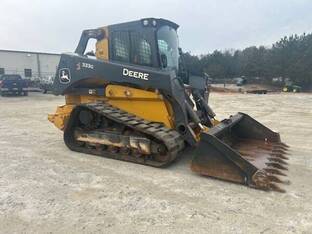 2022 John Deere 333G