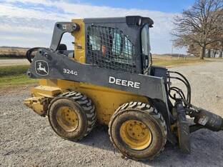 2021 John Deere 324G