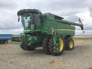 2023 John Deere S770
