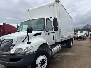 2019 International DURASTAR 4300