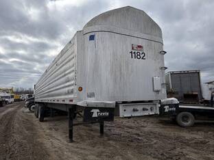 2012 Travis 42 FT TRI-AXLE DUMP