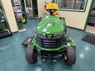 2025 John Deere X750