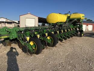 2009 John Deere 1770NT CCS