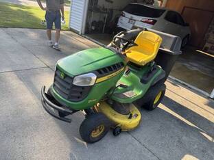 2016 John Deere D130