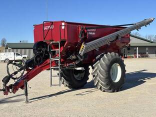 2017 Salford VALMAR 8611