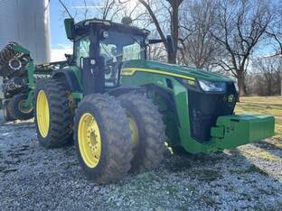 2021 John Deere 8R 370