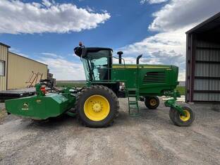 2022 John Deere W235