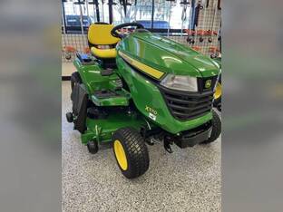 John Deere X570