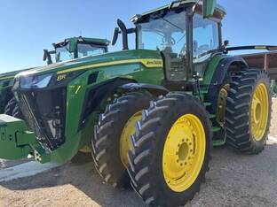 2025 John Deere 8R 230