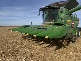 2011 John Deere 608C STALKMASTER