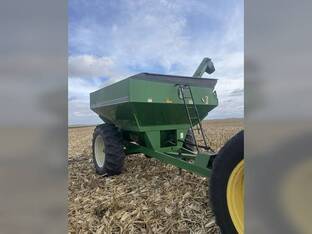 1997 Unverferth 4500