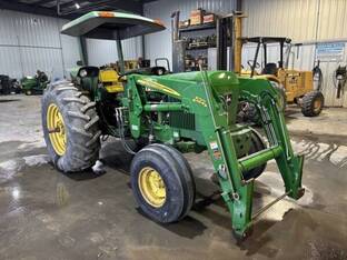 1977 John Deere 2640