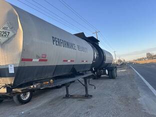 1996 Fruehauf 7350 GAL