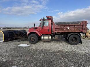 2005 International WORKSTAR 7400