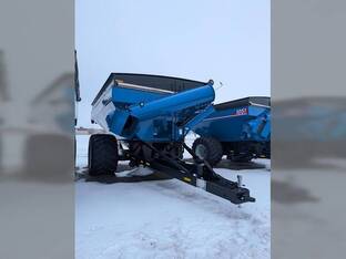 2023 Kinze 1051