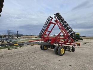 2019 Sunflower 7232-30