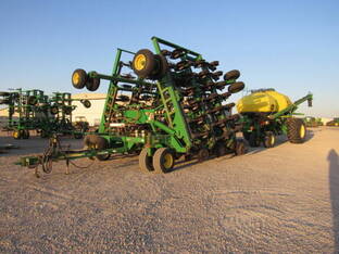 2011 John Deere 1895
