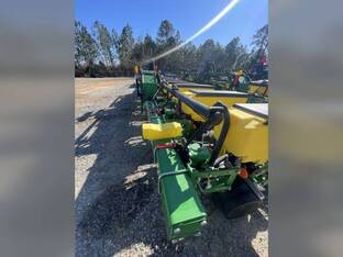 2025 John Deere 1725