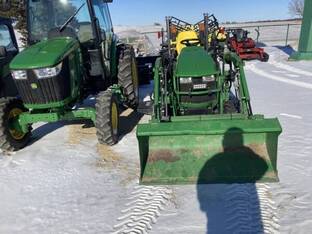2018 John Deere 1025R